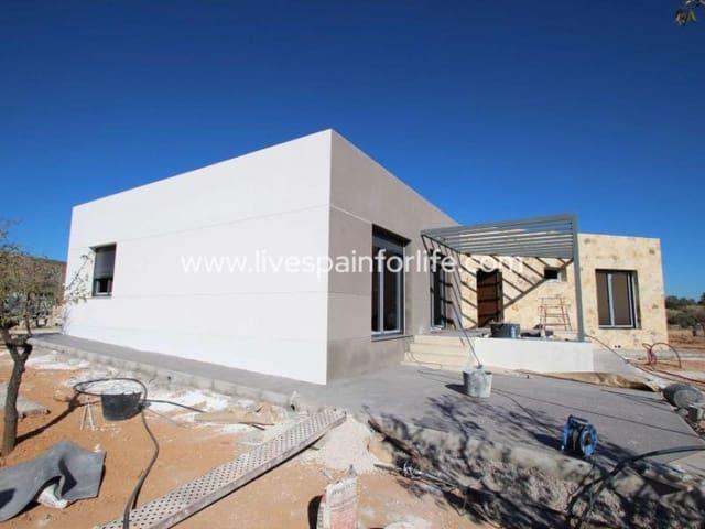 Chalet en venta en Pinoso, Alicante