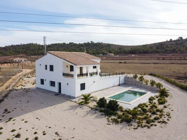 Chalet en venta en Pinoso, Alicante