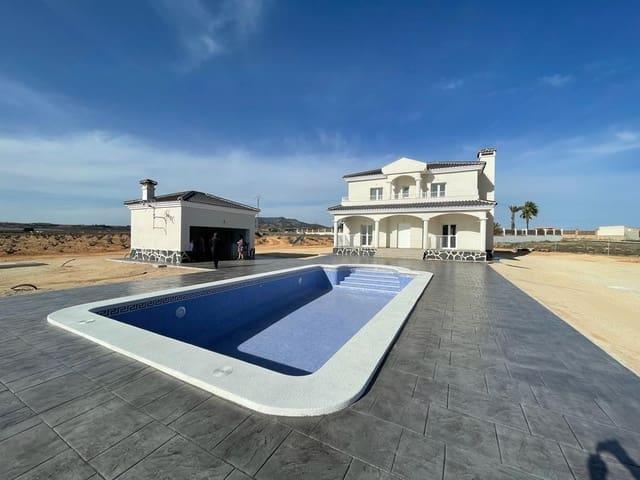 Chalet en venta en Pinoso, Alicante