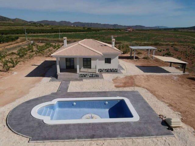 Chalet en venta en Pinoso, Alicante