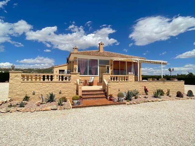 Chalet en venta en Pinoso, Alicante