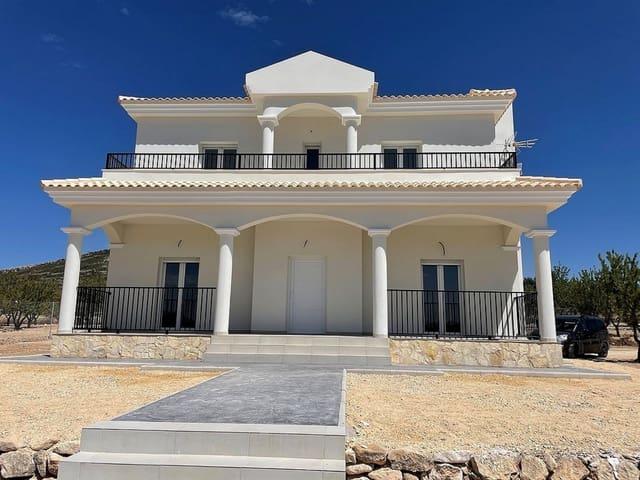 Chalet en venta en Pinoso, Alicante