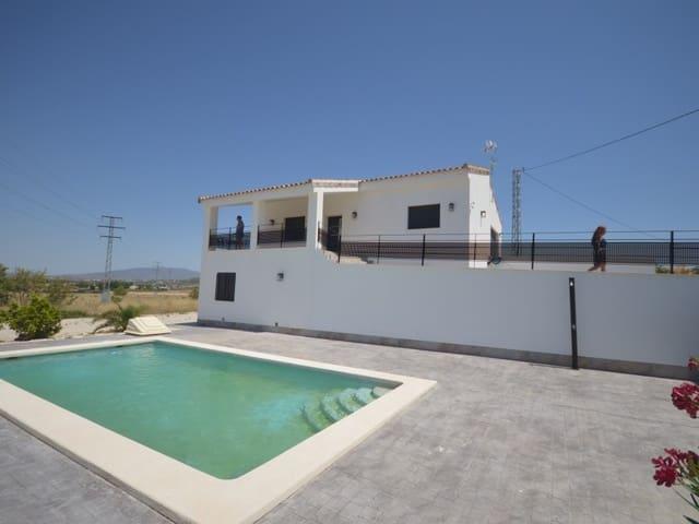 Chalet en venta en Pinoso, Alicante