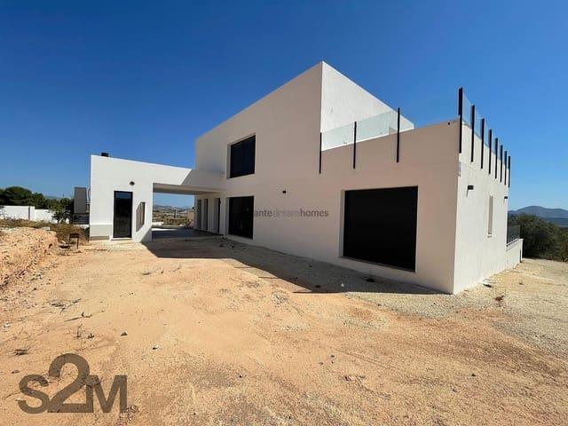 Chalet en venta en Pinoso, Alicante