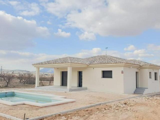 Chalet en venta en Pinoso, Comunidad valenciana