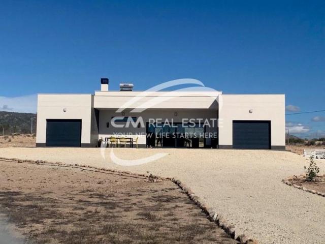 Chalet en venta en Pinoso