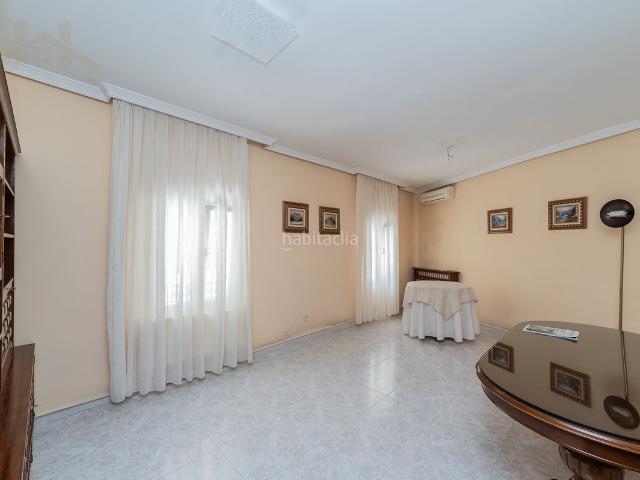 Chalet en venta en Pinto, San José Buenos Aires. Casa Chalet pareado en venta en Calle de San Martín 39, Puerta Pinto. Chalets.