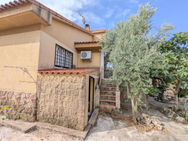 Chalet en venta en Pioz. CHALET EN VENTA ZONA PIOZ. Chalets.