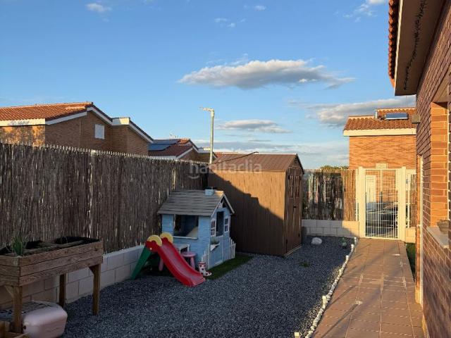 Chalet en venta en Pioz. Oportunidad única en Pioz. Chalets.