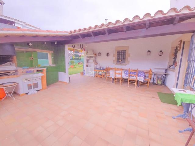 Chalet en venta en Platja d´Aro, Fenals Costa Brava. Chalet independiente en el centro Platja DAro. Chalets Platja.