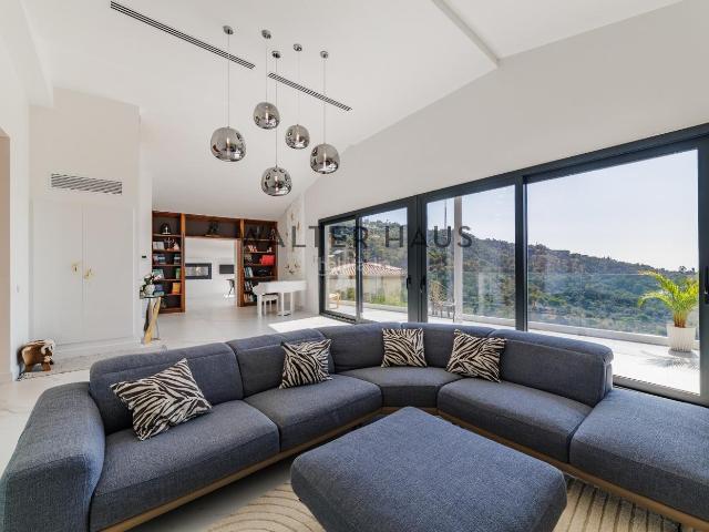 Chalet en venta en Platja d´Aro, Urbanitzacions Costa Brava. Casa estrenar en Platja d´Aro, Costa Brava. Chalets Platja.