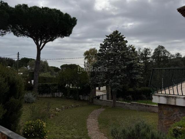Chalet en venta en Platja d´Aro, Urbanitzacions Costa Brava. Chalet rústico con gran parcela de 949 m² en Mas Ros. Chalets Platja.