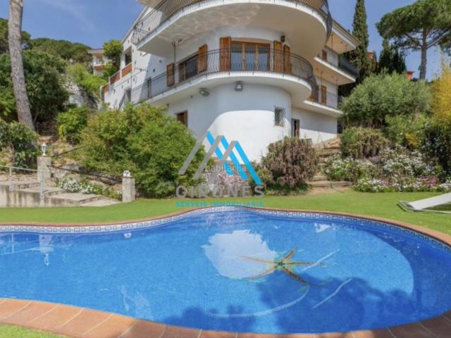 Chalet en venta en Platja d´Aro, Urbanitzacions Costa Brava. Platja dAroChalet. Chalets Platja.