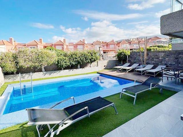 Chalet en venta en Playa del Duque, Tenerife