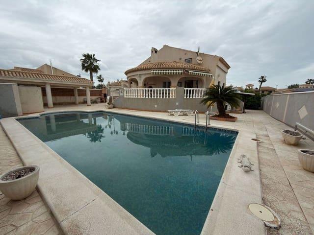 Chalet en venta en Playa Flamenca, Alicante Costa Blanca