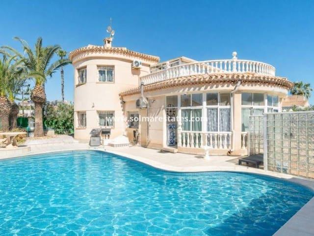 Chalet en venta en Playa Flamenca, Alicante Costa Blanca