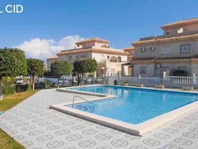 Chalet en venta en Playa Flamenca, Alicante Costa Blanca
