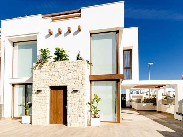 Chalet en venta en Playa Honda, Murcia Costa Cálida