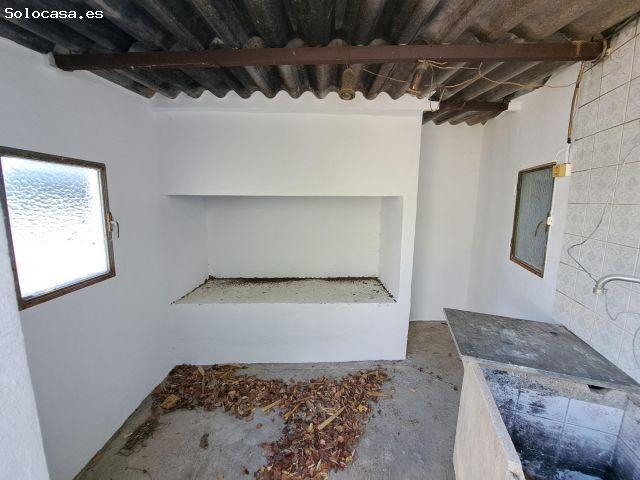 CHALET EN VENTA EN PLENA MONTAÑA, CON PISCINA PROPIA, AGUA POTABLE Y LUZ ELECTRICA