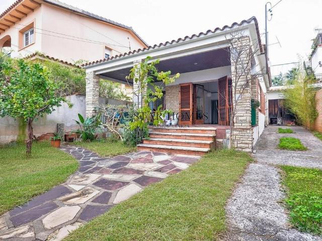 Chalet en venta en Premià de Mar, de 101 m² 3 habitaciones por 550.000