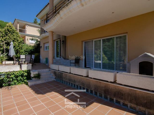 Chalet en venta en Premià de Dalt. Chalet independiente con vistas al mar en Premia de Dalt. Chalets Premià de.