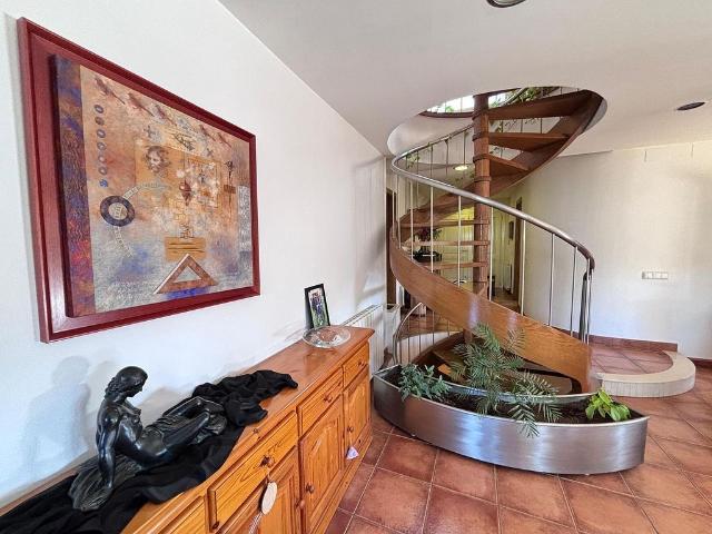 Chalet en venta en Preses, Les, de 290 m² 5 habitaciones por 630.000