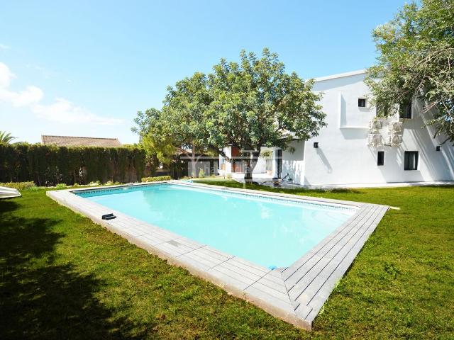 Chalet en venta en Puçol, Alfinach Monasterios. Chalet recientemente reformado en Monasterios. Chalets.