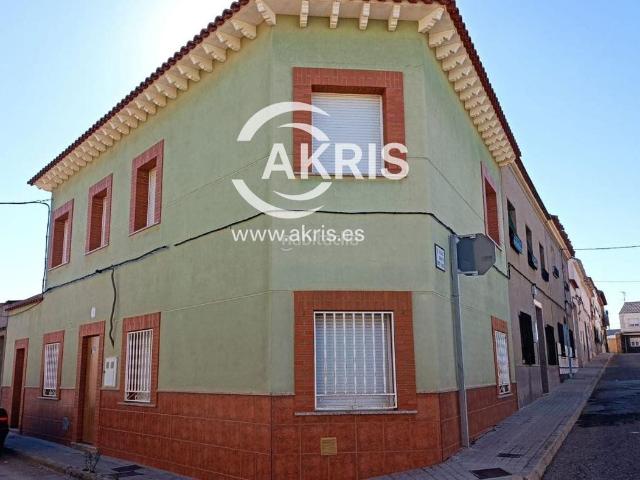 Chalet en venta en Puebla de Almoradiel La. en Puebla De Almoradiel, La. Chalets Puebla de Almoradiel.