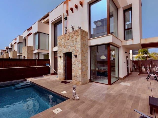 Chalet en venta en Pueblo Bravo, Alicante Costa Blanca