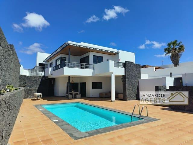 Chalet en venta en Puerto Calero, Lanzarote