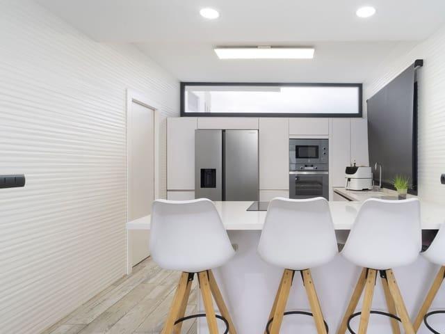 Chalet en venta en Puerto de la Torre, Málaga Costa del Sol