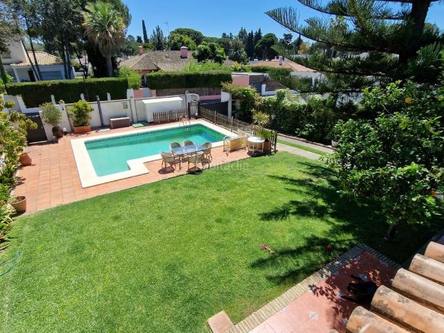 Casa pareada en venta en Puerto de Santa María El, Vistahermosa. CHALET PAREADO EN VISTAHERMOSA. Casas pareadas Puerto de Santa María.