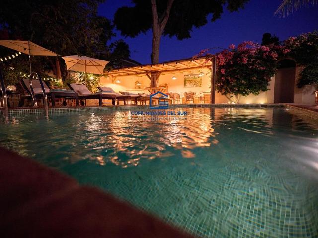 Chalet en venta en Puerto de Santa María El, Vistahermosa. EXCLUSIVA VILLA DE LUJO EN VISTAHERMOSA. Chalets Puerto de Santa María.