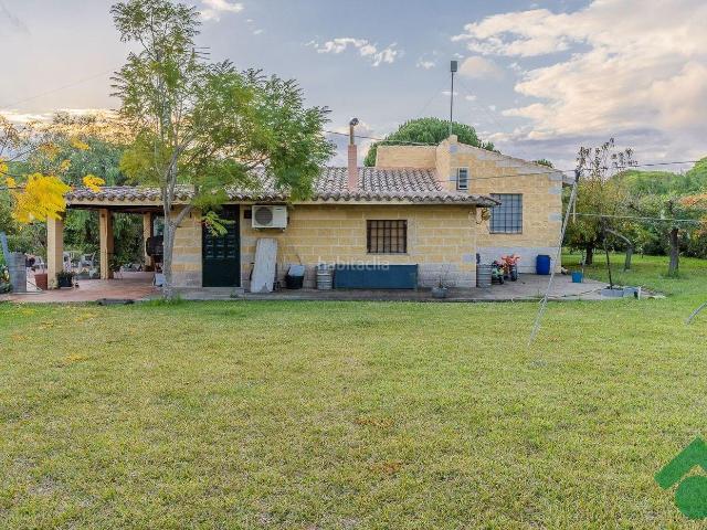 Chalet en venta en Puerto Real, Centro. CASA CHALET. Chalets Puerto.