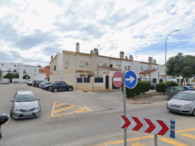 Chalet en venta en Puerto Real, Centro. Chalets Puerto.