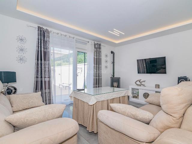 Chalet en venta en Pulianas. Espectacular vivienda totalmente reformada en Pulianas. Chalets.