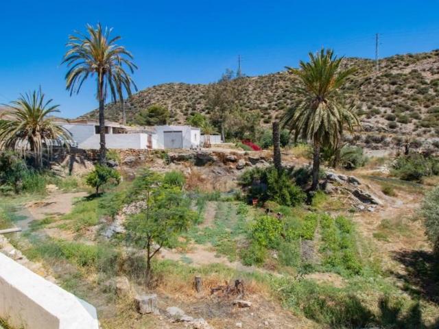 Chalet en venta en Pulpí