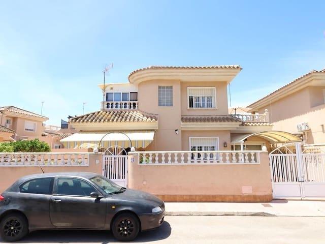 Chalet en venta en Punta Prima, Alicante Costa Blanca