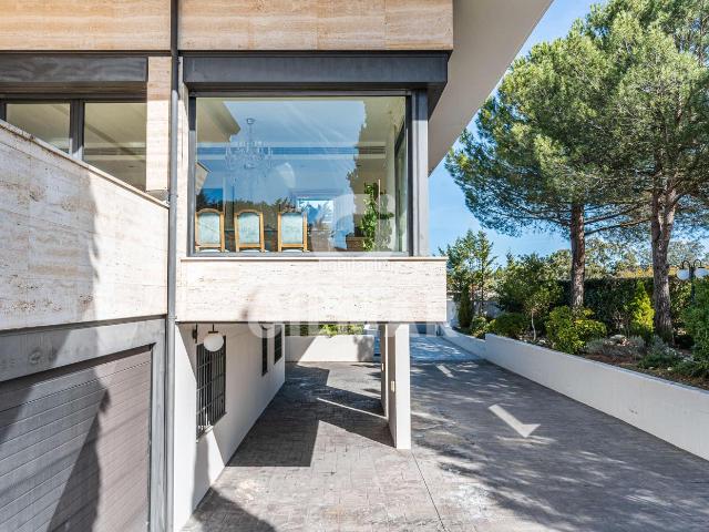 Chalet en venta en Rozas de Madrid Las, Club de Golf. Chalet Independiente en El Golf. Chalets Rozas de Madrid.