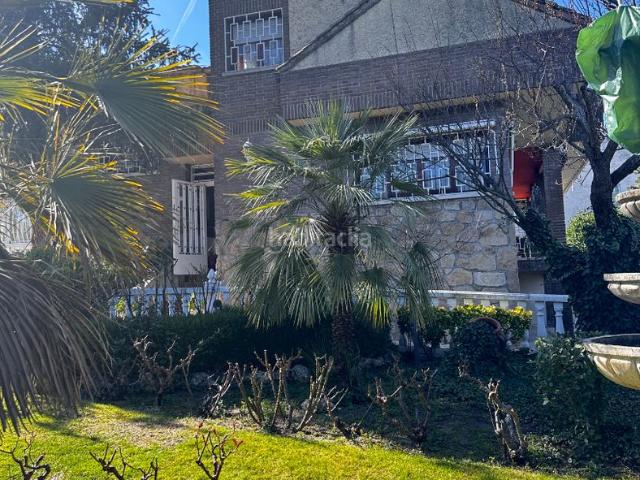 Chalet en venta en Rozas de Madrid Las, Las Matas Peñascales. Vivienda Unifamiliar independiente en zona residencial y tranquila. Chalets Rozas de Madrid.