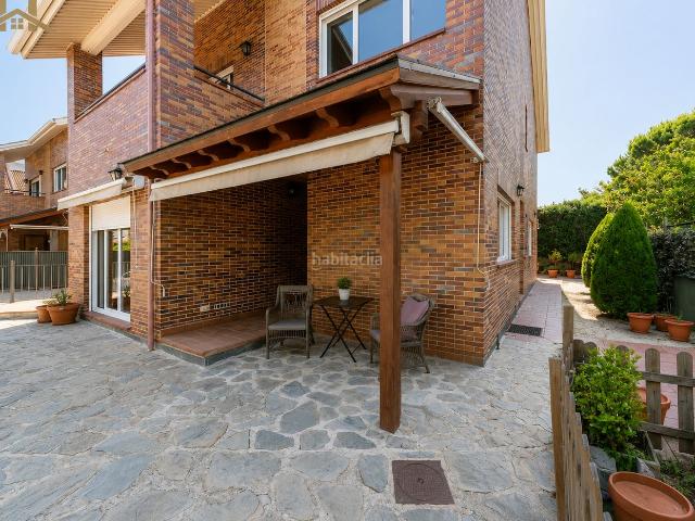 Chalet en venta en Rozas de Madrid Las, Marazuela El Torreón. Casa o chalet independiente en venta en Calle Amapolas. Chalets Rozas de Madrid.