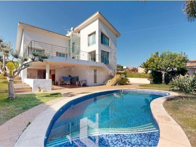 Chalet en venta en Rocafort. Villa 4 Habitaciones 101063693ROCIO V. Chalets.
