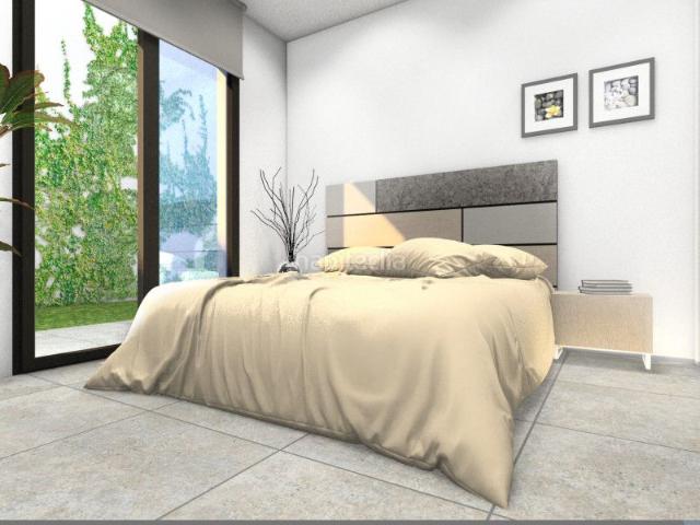 Chalet en venta en Rojales. Villa de 3 dormitorios y 3 baños con piscina y terraza en Rojales. Chalets.