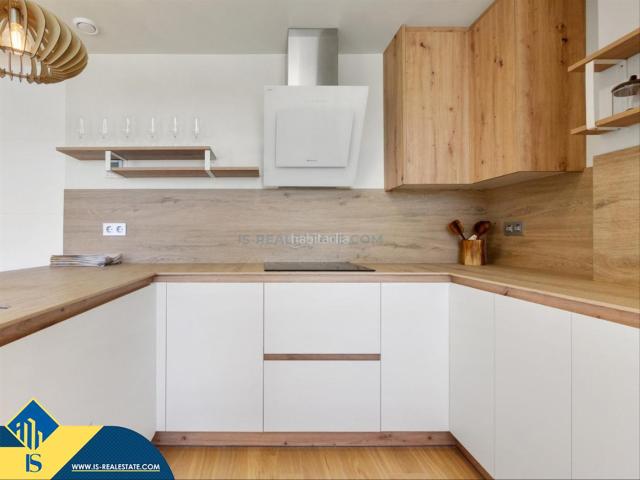 Chalet en venta en Rojales. Casas con piscina privada en construcción en Rojales, Ciudad Quesada, provincia de Alicante. 3 habitaciones 129 m² 7 kilómetro. Chalets.