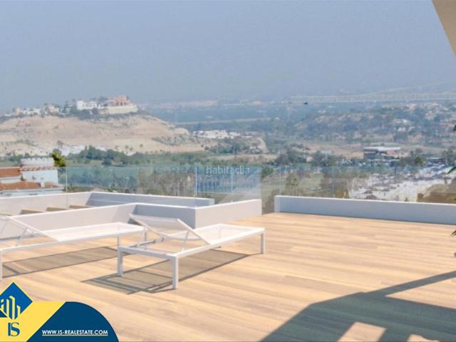 Chalet en venta en Rojales. Casas con piscina privada para construir en la provincia de Alicante, en Rojales, Ciudad Quesada. 3 habitaciones 189 m² 5 kiló. Chalets.