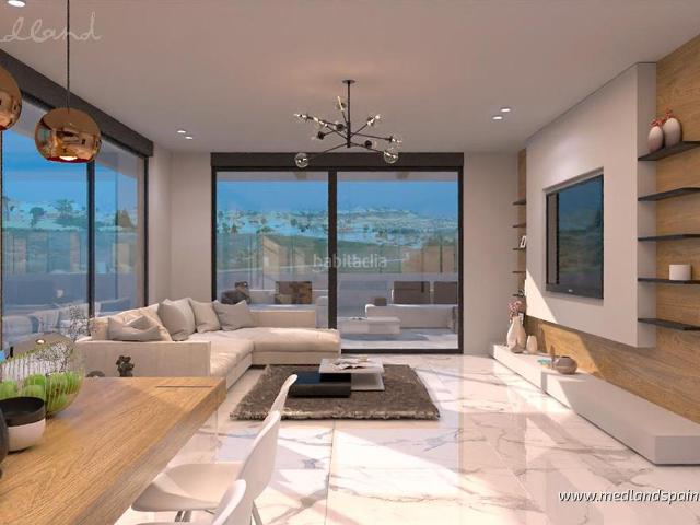 Chalet en venta en Rojales. Chalet de diseño con sótano y piscina privada en La Marquesa Golf, Rojales. Chalets.