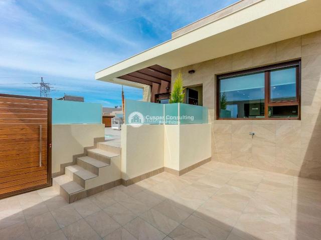 Chalet en venta en Rojales. en Rojales. Chalets.