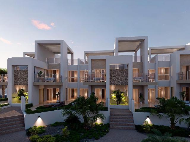 Chalet en venta en Rojales. Costa Blanca Eiendom presenta una exclusiva promociÃn de modernas viviendas en la codiciada zona de Ciudad Quesada Rojales. DiseÃa. Chalets.