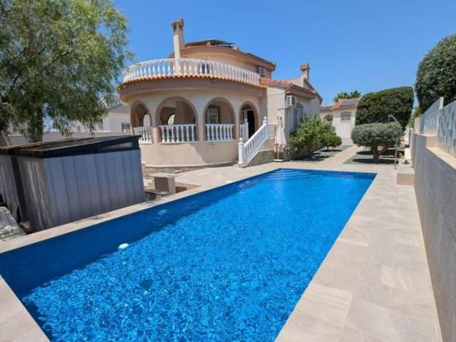 Chalet en venta en Rojales, Costa blanca sur
