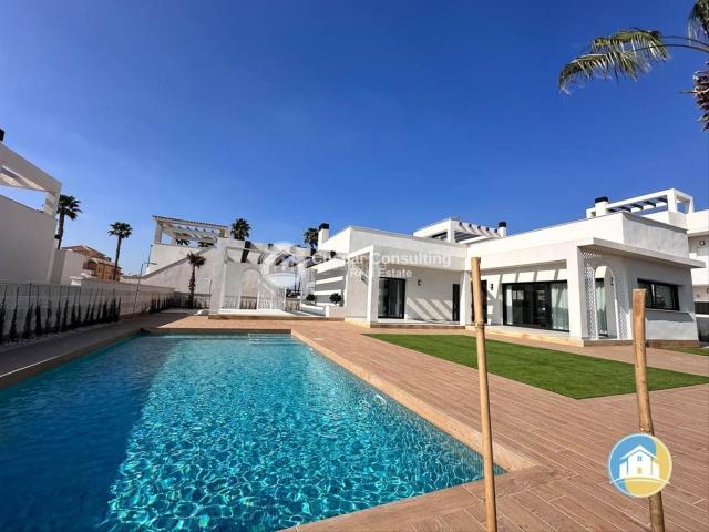 Chalet en venta en Rojales. en Ciudad Quesada. Chalets.